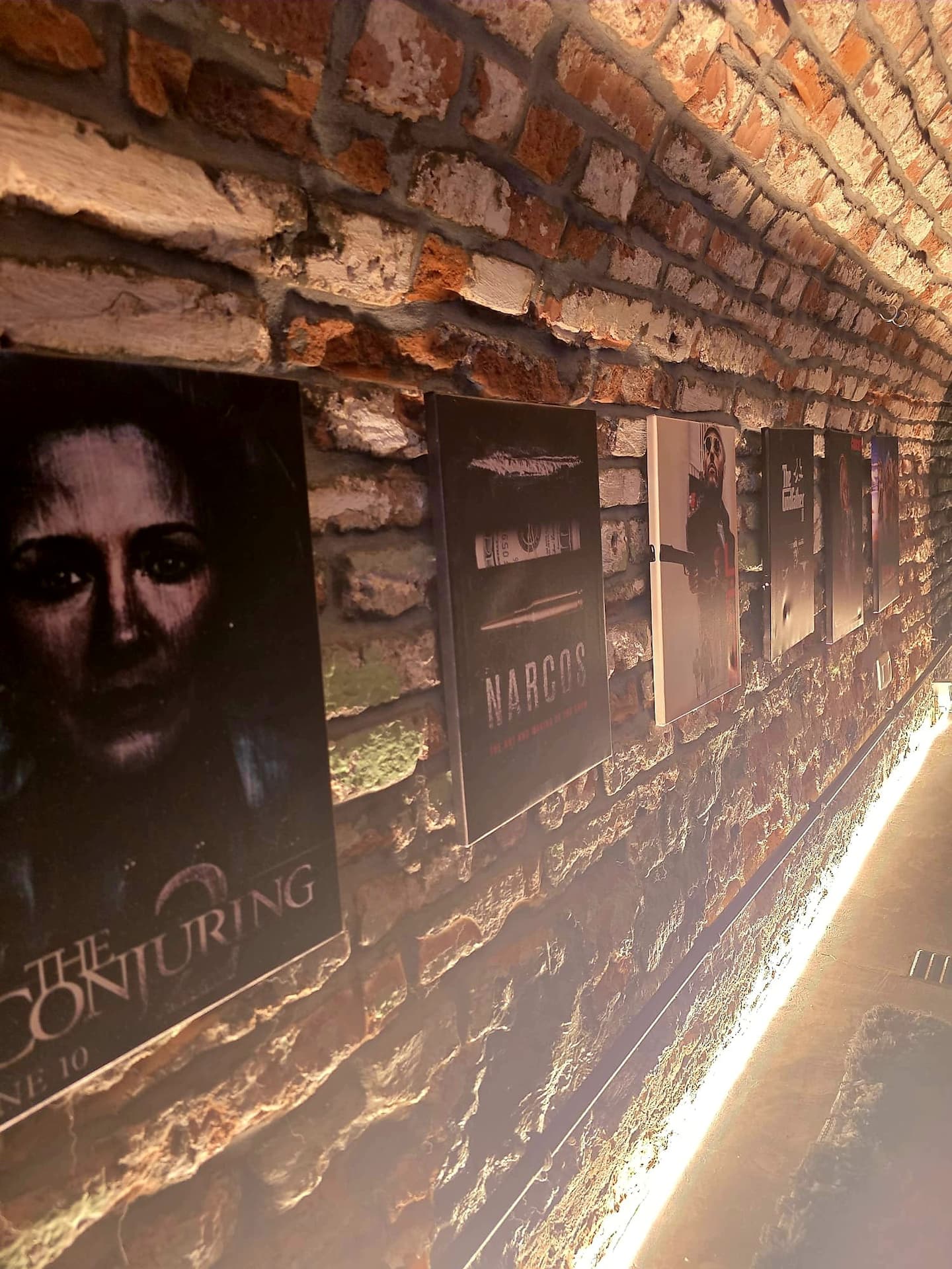 Love Room Cinéma - Cave voûtée insolite